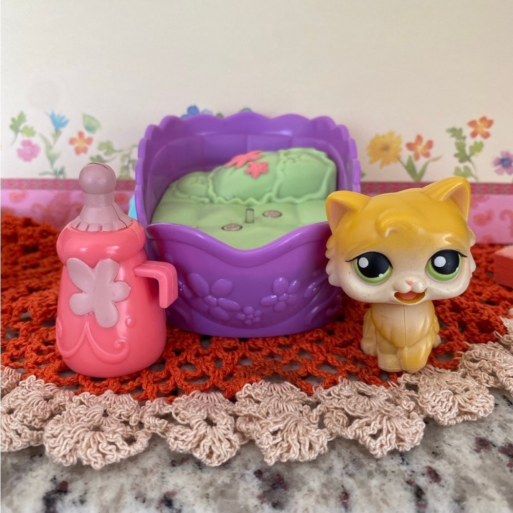 Littlest Pet Shop Rare Magic Motion 2005 1st Gen MM1 Licking Persian Cat Toy Set - Picture 3 of 11
